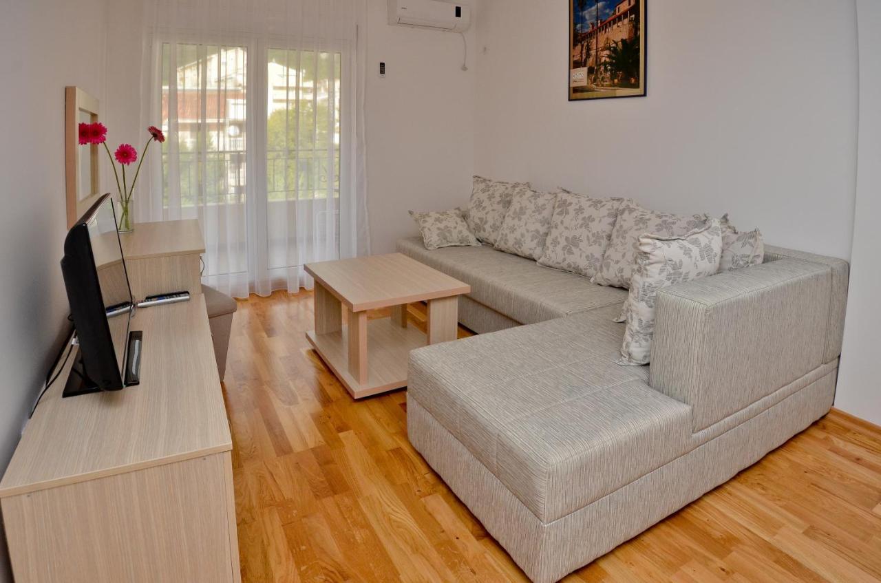 Apartments Pegasus Lux Budva Buitenkant foto